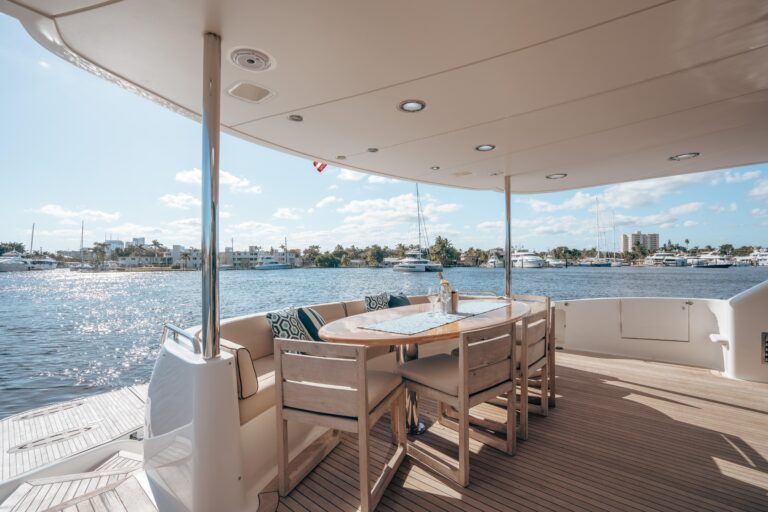2004 Lazzara 116 Lady Kristina For Charter Fort Lauderdale Brett Horowitz High Seas Yachting 43
