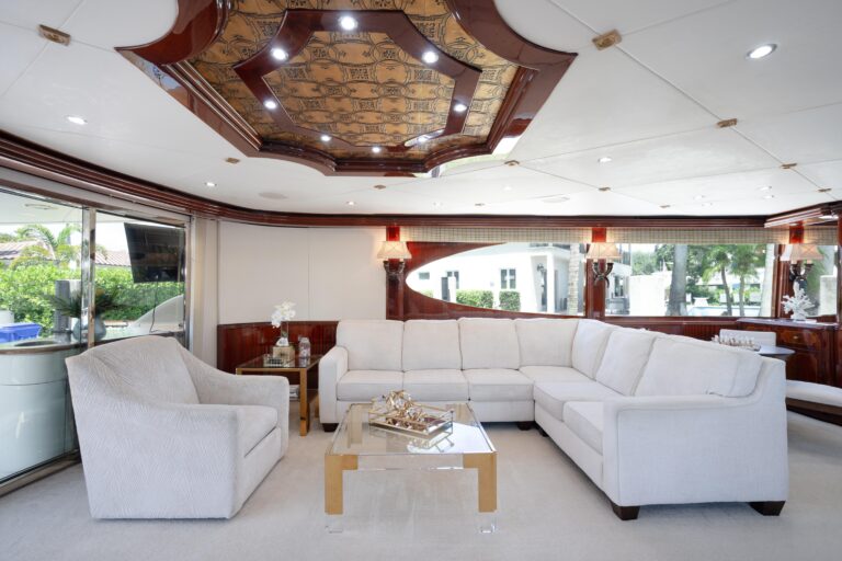 2004 Lazzara 116 Lady Kristina For Charter Fort Lauderdale Brett Horowitz High Seas Yachting 9