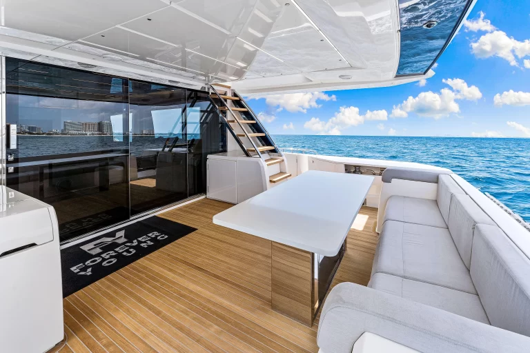 2019 Ferretti 780 - HSY 7