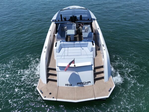 2023 Vanquish 58 - Image 15