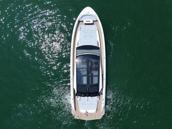 2023 Vanquish 58 - Image 19