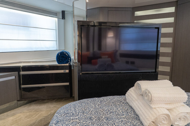 2023 Azimut 70’ MAX WILL POWER’D - Charter High Seas Yachting - Brett Horowitz 34 (2)