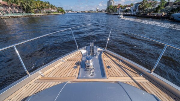 2020 Pershing 7x - Image 28