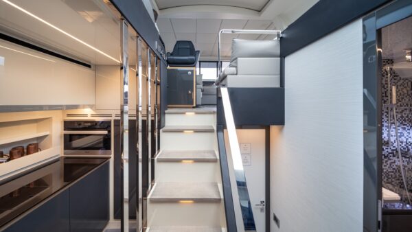 2020 Pershing 7x - Image 21