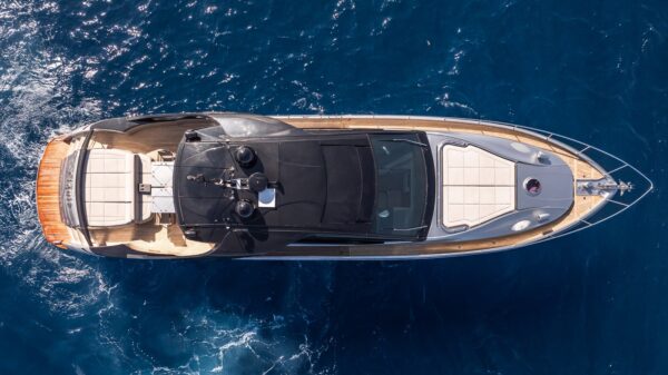 2020 Pershing 7x - Image 44