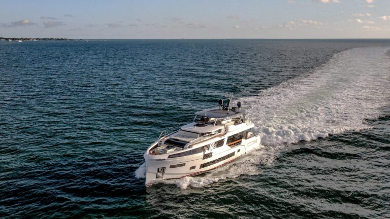 2021 Sirena 88 For Day-Term Charter Miami Brett Horowitz High Seas Yachting 2
