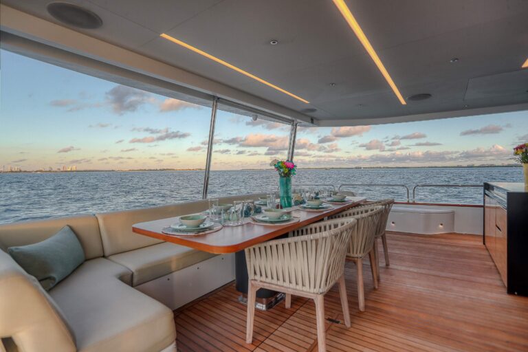 2021 Sirena 88 For Day-Term Charter Miami Brett Horowitz High Seas Yachting 7