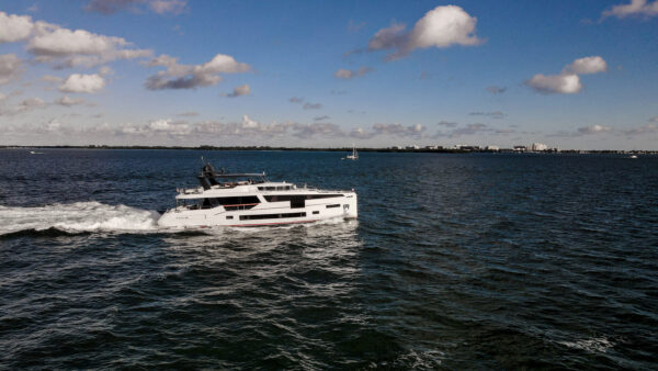 2021 Sirena 88 - Image 73