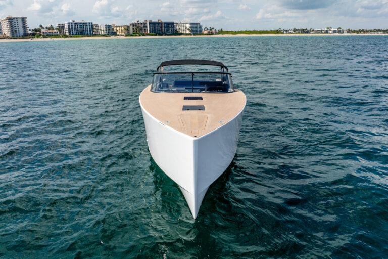 2024 VAN DUTCH 48 FOR CHARTER DANIEL ROSUA HIGH SEAS YACHTING 10