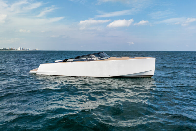 2024 VAN DUTCH 48 FOR CHARTER DANIEL ROSUA HIGH SEAS YACHTING 11