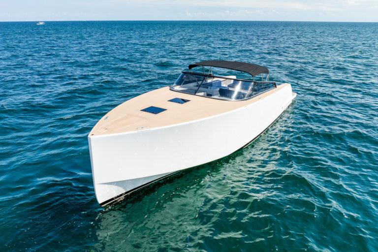 2024 VAN DUTCH 48 FOR CHARTER DANIEL ROSUA HIGH SEAS YACHTING 3
