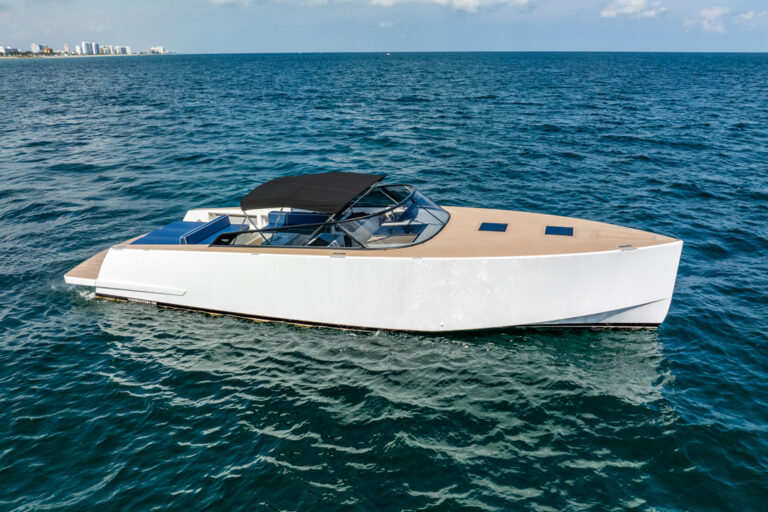 2024 VAN DUTCH 48 FOR CHARTER DANIEL ROSUA HIGH SEAS YACHTING 9